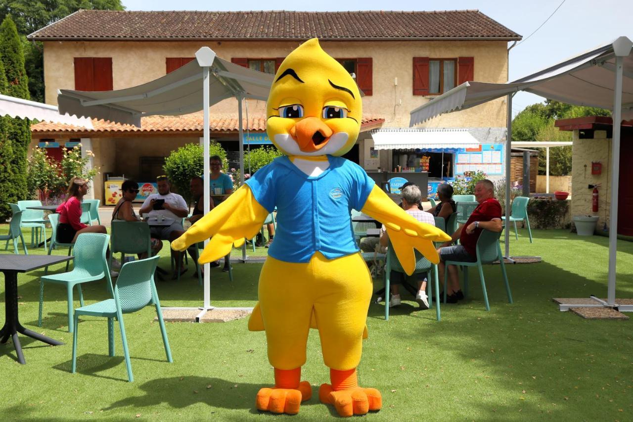 Camping Paradis Le Rocher De La Granelle Le Bugue Kültér fotó