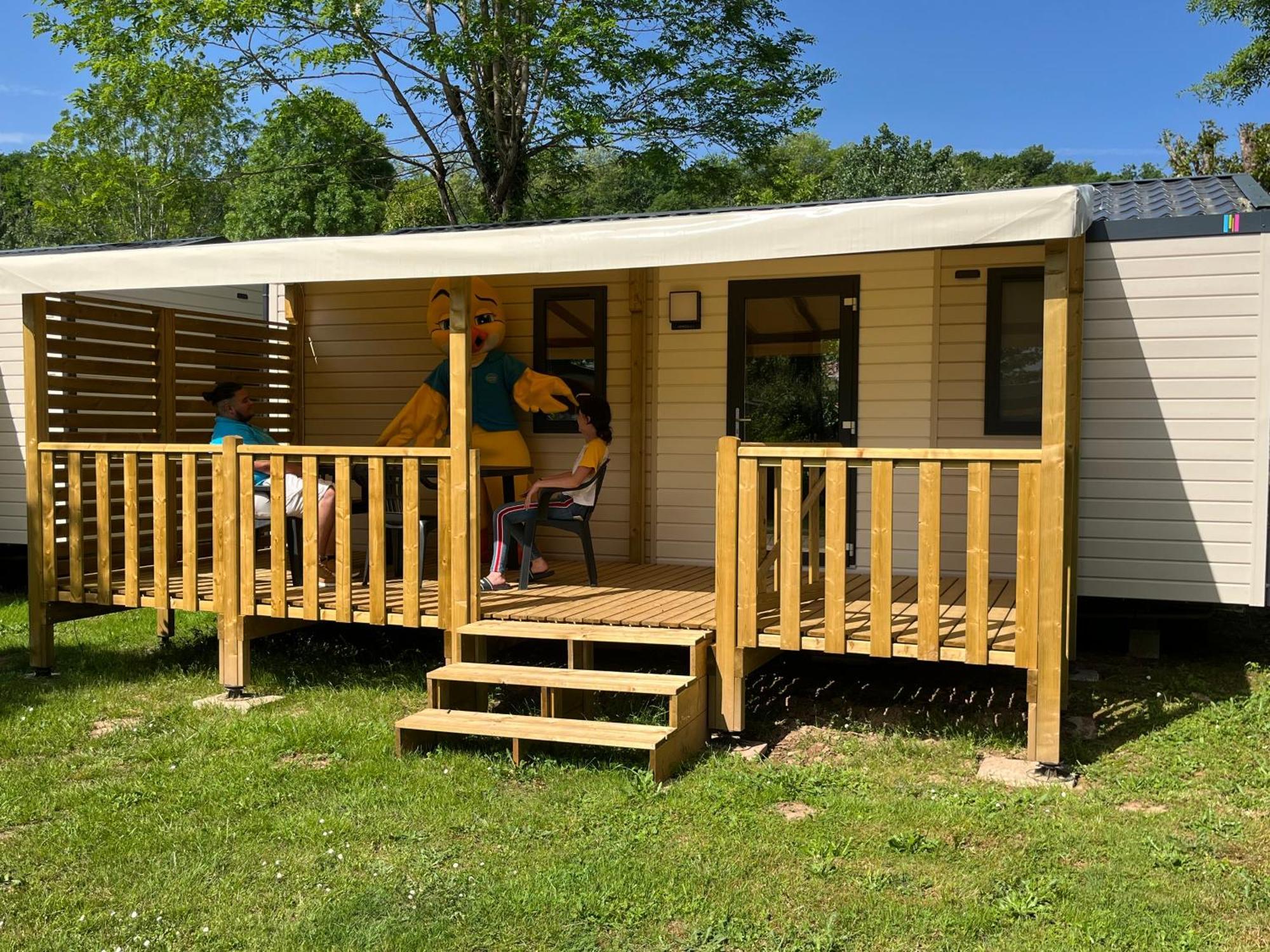 Camping Paradis Le Rocher De La Granelle Le Bugue Kültér fotó