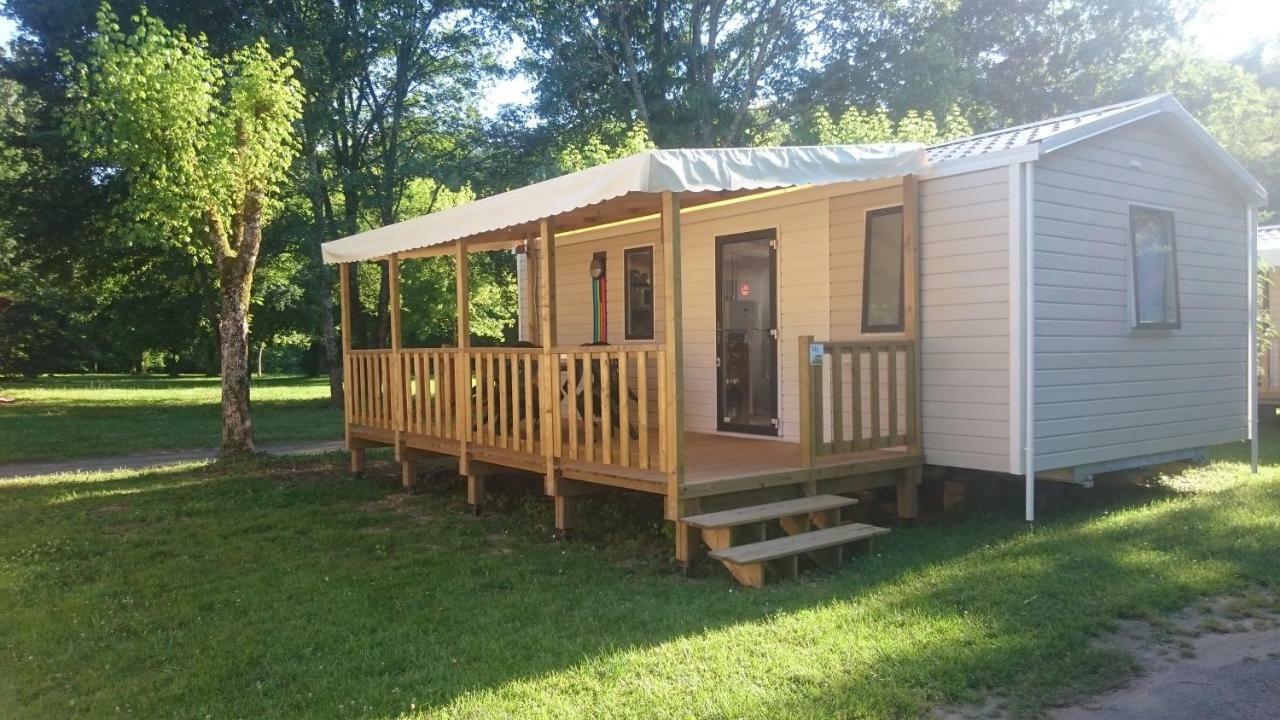 Camping Paradis Le Rocher De La Granelle Le Bugue Kültér fotó